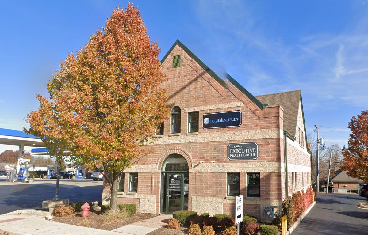 Executive Realty Group office, 107 S Bloomingdale Rd, Bloomingdale